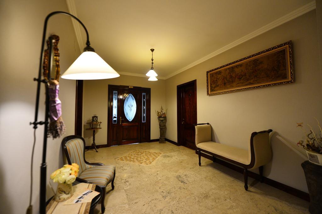 Pensiunea Antique Maison d'hôtes Târgu Jiu